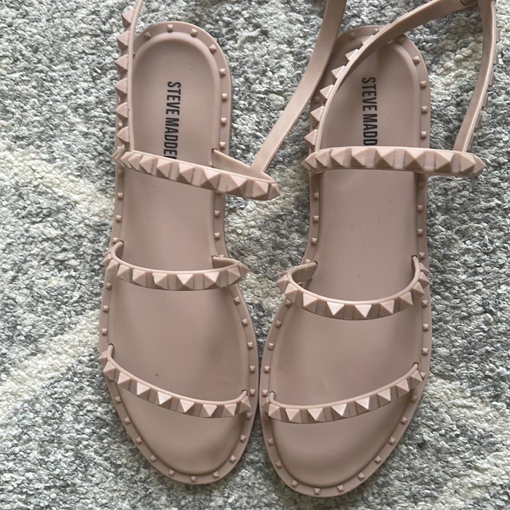 Steve Madden Travel-J Sandals